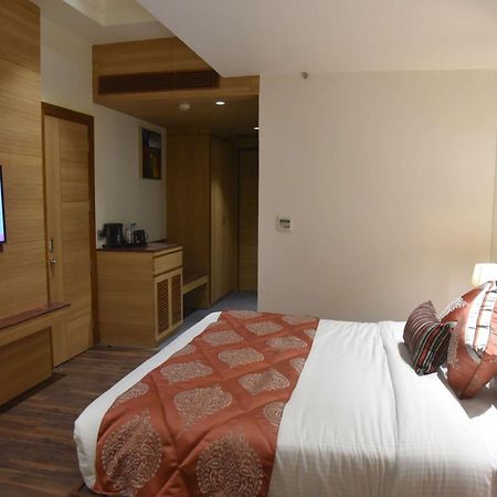 Best Western La Vista Pathankot Ngoại thất bức ảnh