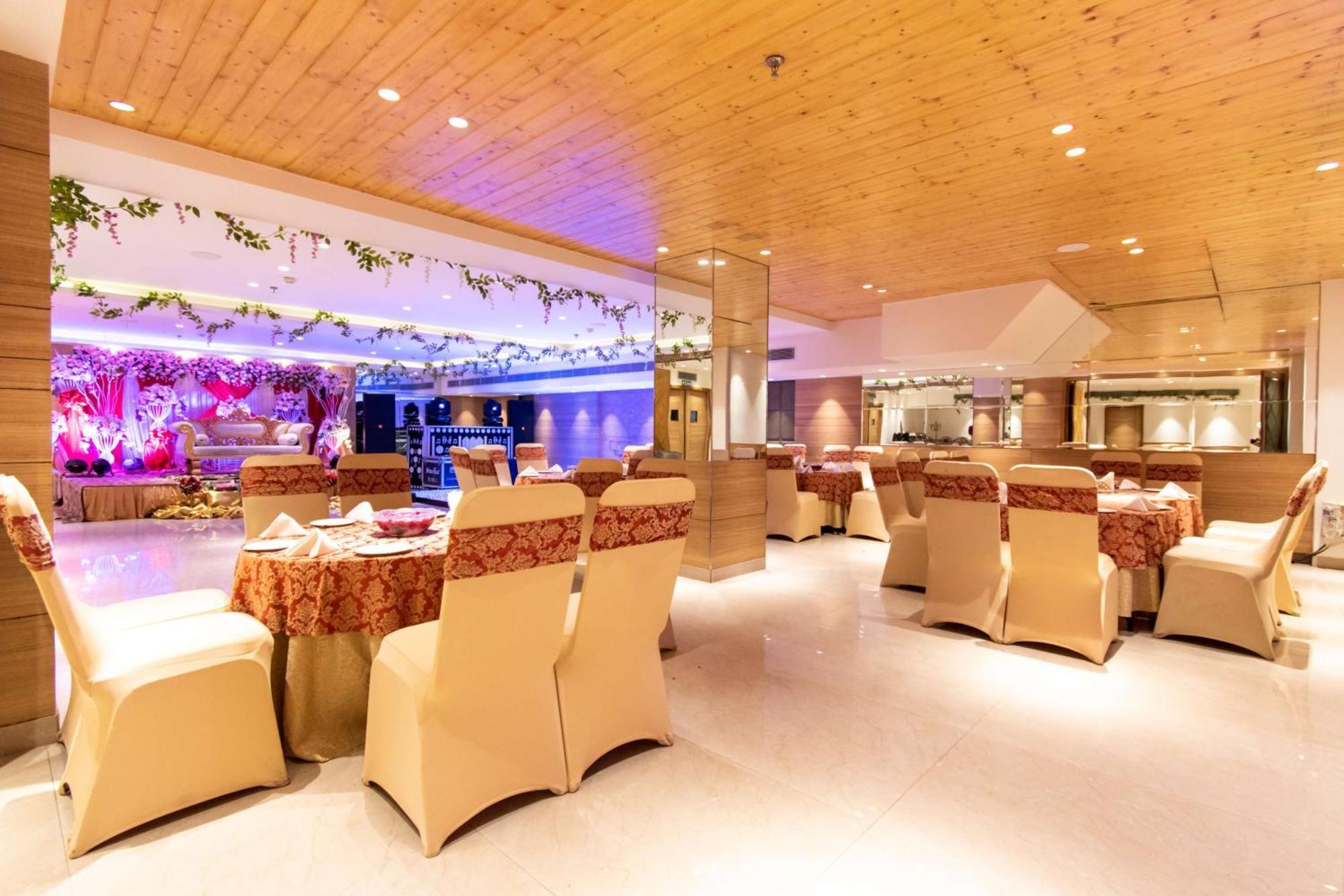 Best Western La Vista Pathankot Ngoại thất bức ảnh
