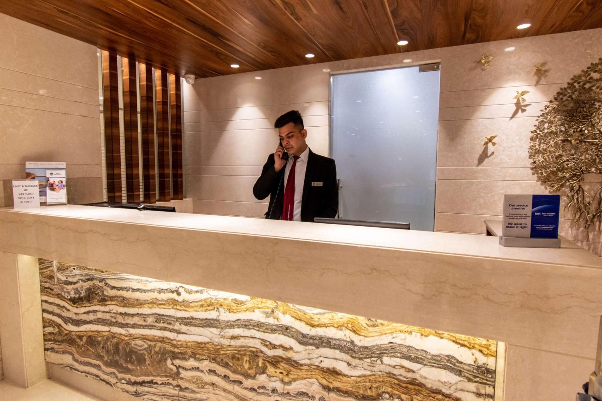Best Western La Vista Pathankot Ngoại thất bức ảnh