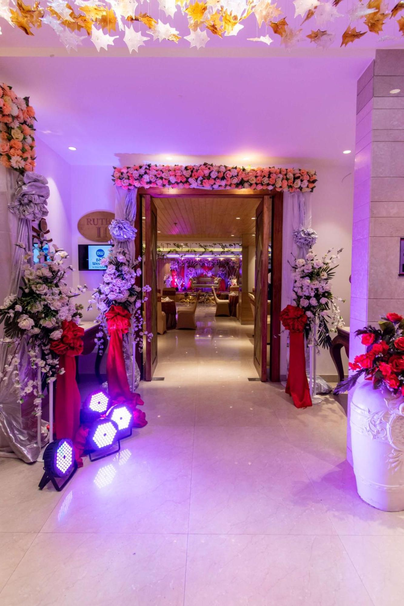 Best Western La Vista Pathankot Ngoại thất bức ảnh