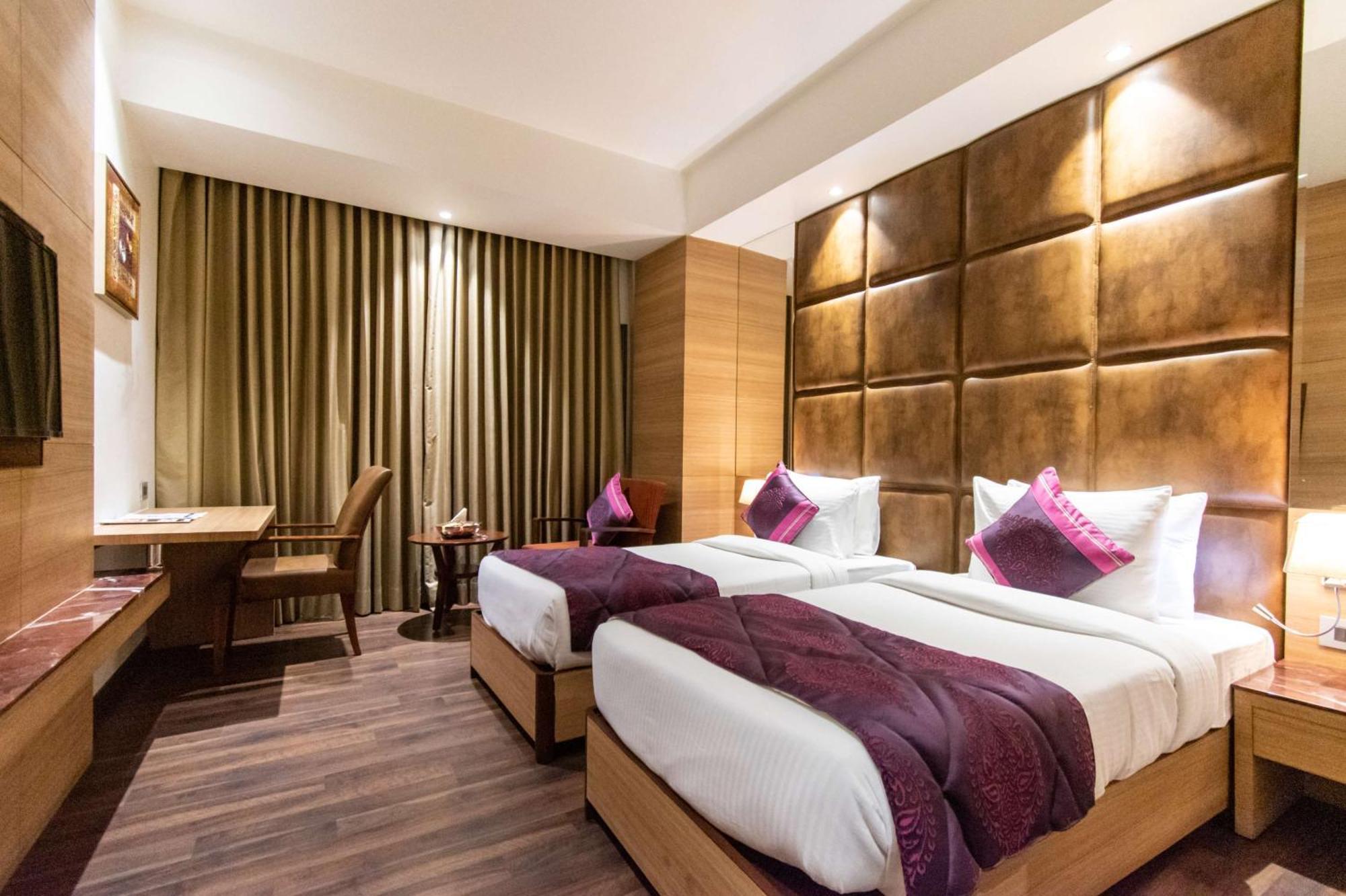 Best Western La Vista Pathankot Ngoại thất bức ảnh