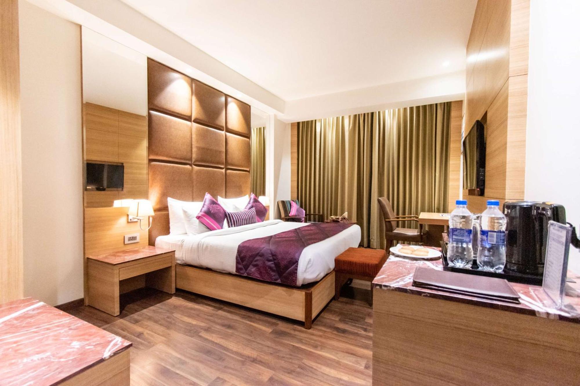 Best Western La Vista Pathankot Ngoại thất bức ảnh